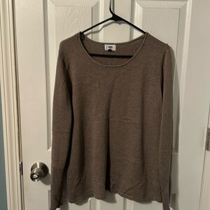 Old navy sweater size xl.